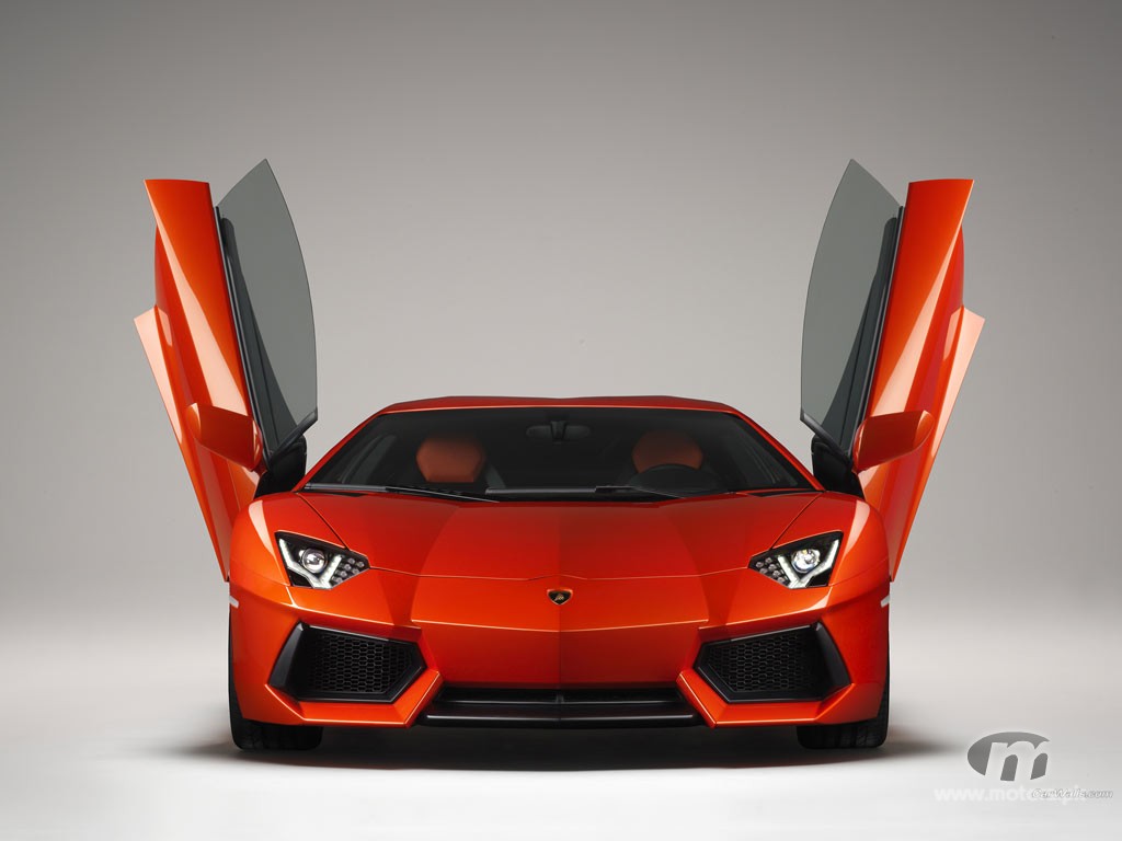 Lamborghini Aventador LP 700-4 Red top 2012